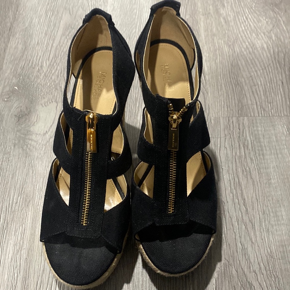 Michael kors gently worn wedges